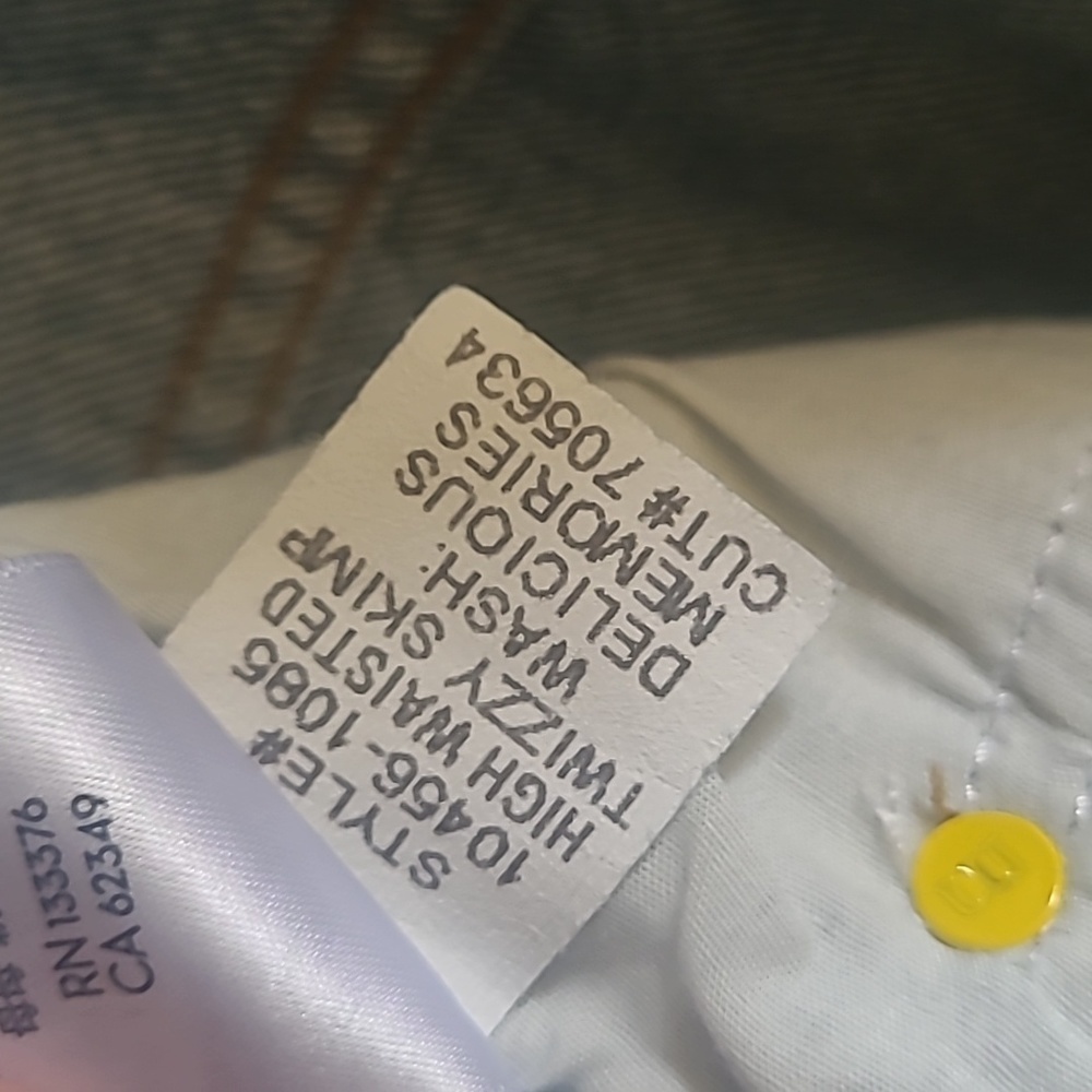 NEW, MOTHER Snacks! High Waisted Twizzy Skimp Jeans - Delicious Memories, Sz 27 - Picture 11 of 11